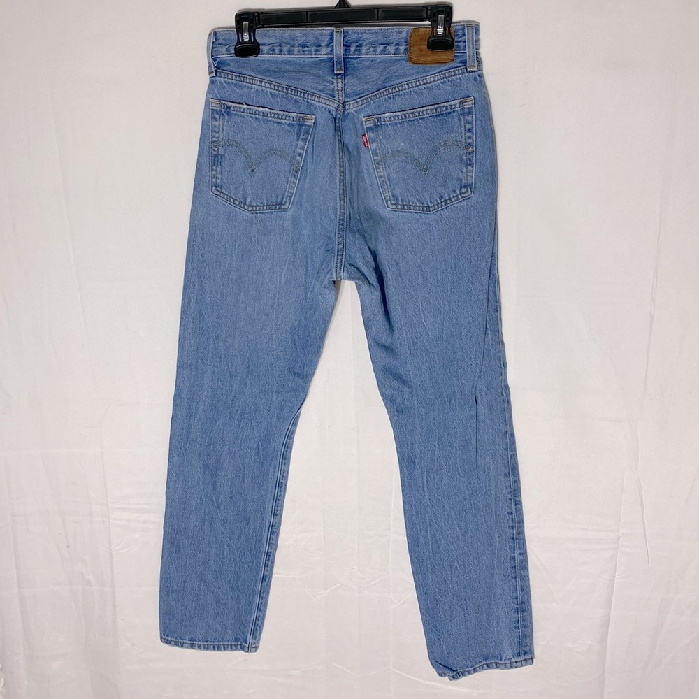Levi’s 501 Light Wash Distressed DIY Patched Relaxed Straight Leg Jeans 27 - Picture 2 of 16